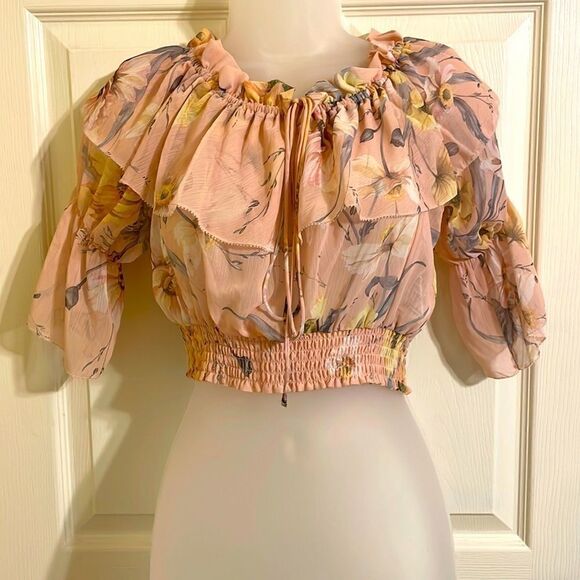 H&M Peach Floral Crop top.  Size S.  4/6 - Picture 1 of 7